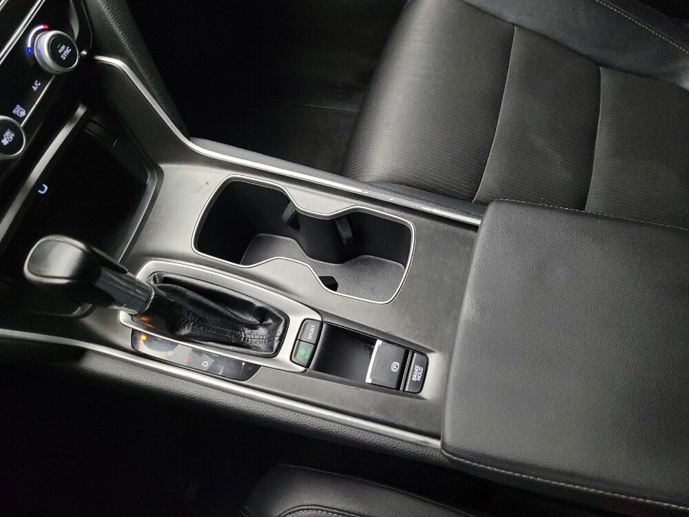 2020 Honda Accord in Peoria, IL 61615 - 18138708 26