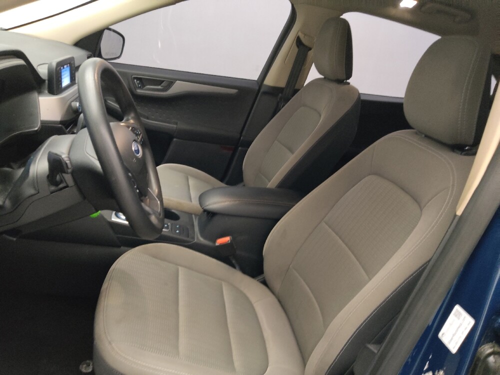 2020 Ford Escape in Duluth, GA 30096 - 18138717 17