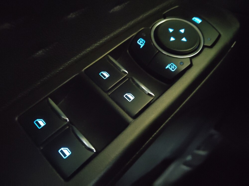 2020 Ford Escape in Duluth, GA 30096 - 18138717 27