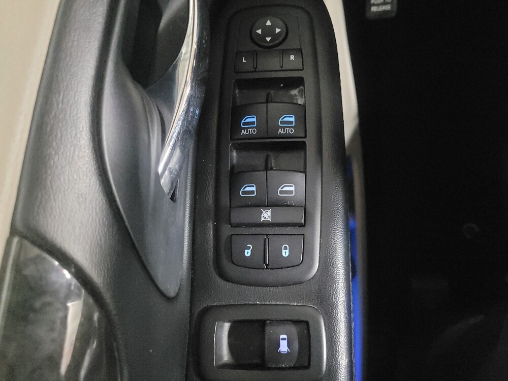 2016 Dodge Grand Caravan in Columbus, GA 31909 - 18138721 27