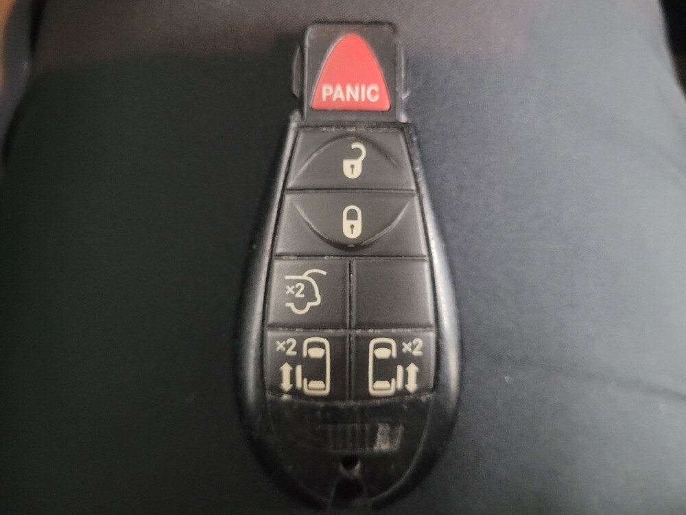 2016 Dodge Grand Caravan in Columbus, GA 31909 - 18138721 32