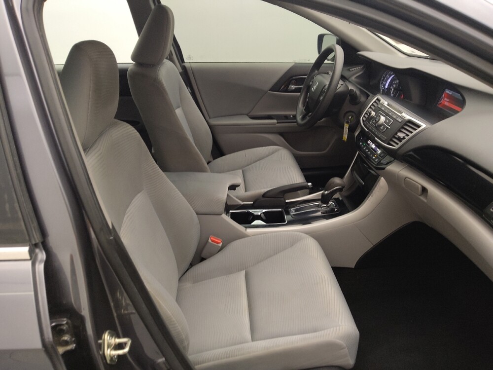 2017 Honda Accord in Live Oak, TX 78233 - 18138730 21