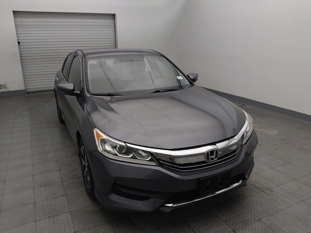 2017 Honda Accord in Live Oak, TX 78233 - 18138730 14