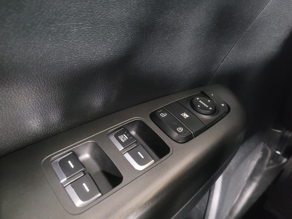 2019 Kia Sportage in Marietta, GA 30062 - 18138731 27