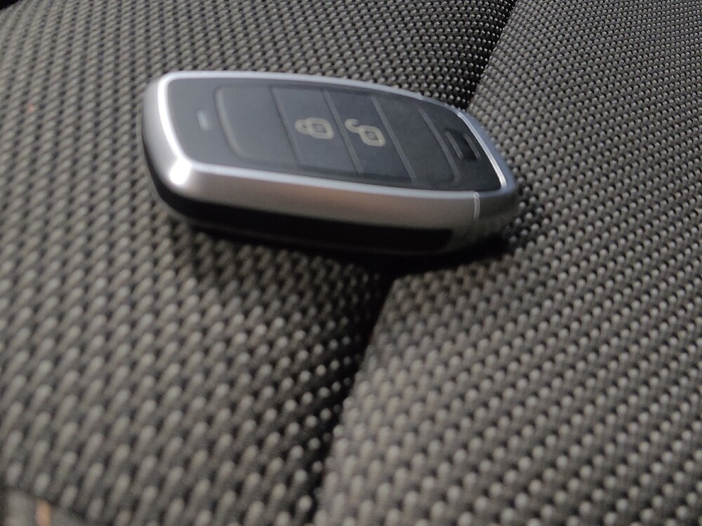 2021 Chevrolet Traverse in Glendale, AZ 85301 - 18138734 32