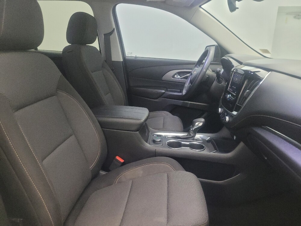 2021 Chevrolet Traverse in Glendale, AZ 85301 - 18138734 21