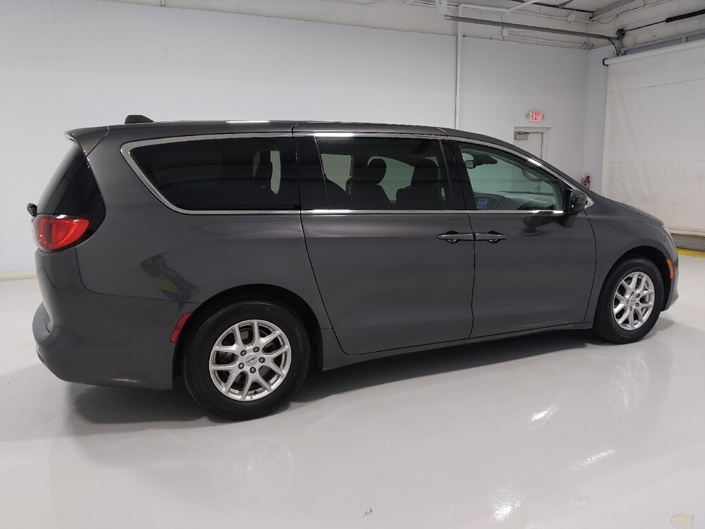 2021 Chrysler Voyager in Columbus, OH 43231 - 18138737 10
