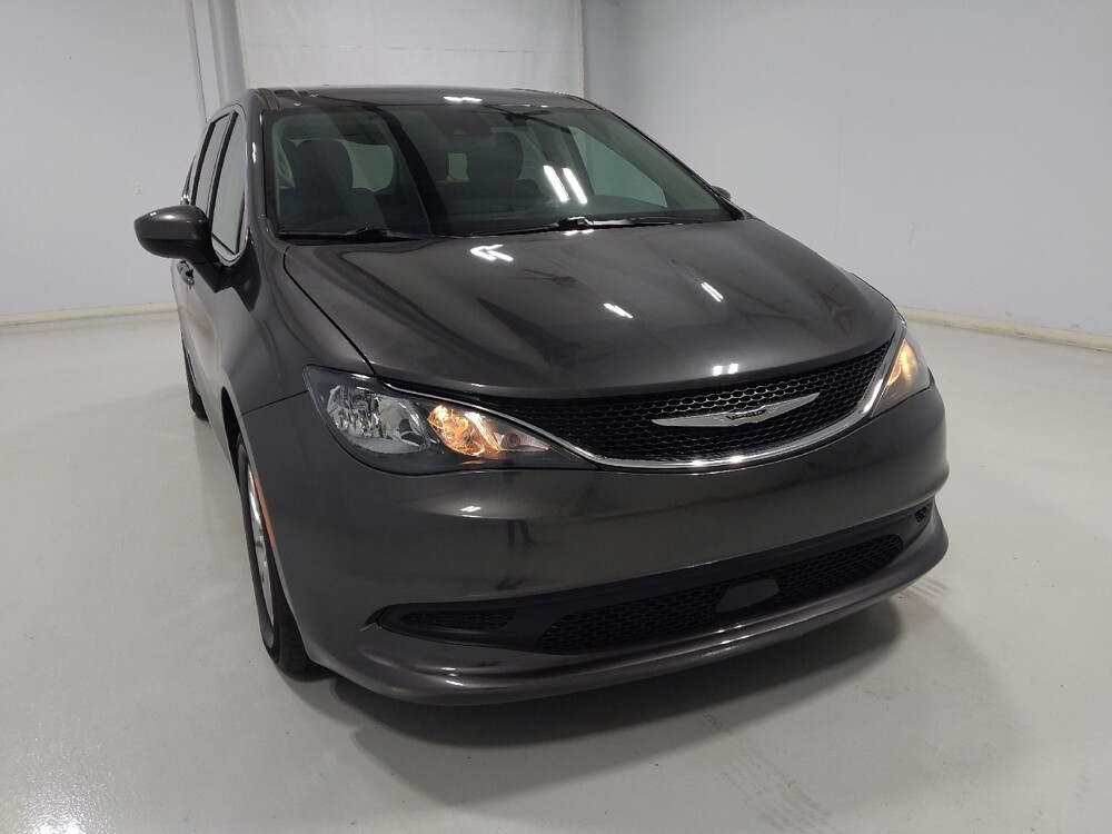 2021 Chrysler Voyager in Columbus, OH 43231 - 18138737 14