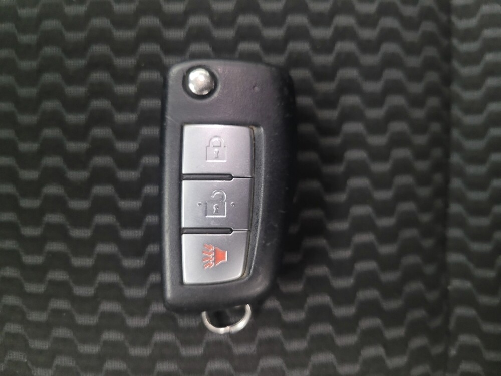 2021 Nissan Rogue Sport in Memphis, TN 38115 - 18138740 32