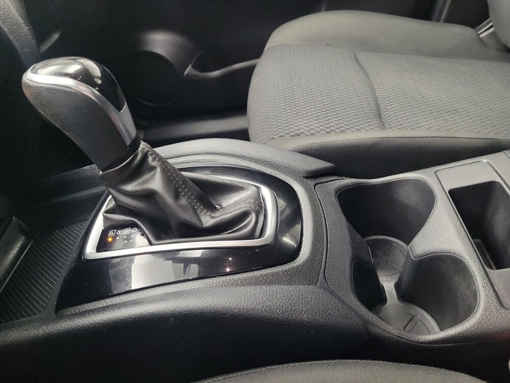 2021 Nissan Rogue Sport in Memphis, TN 38115 - 18138740 26