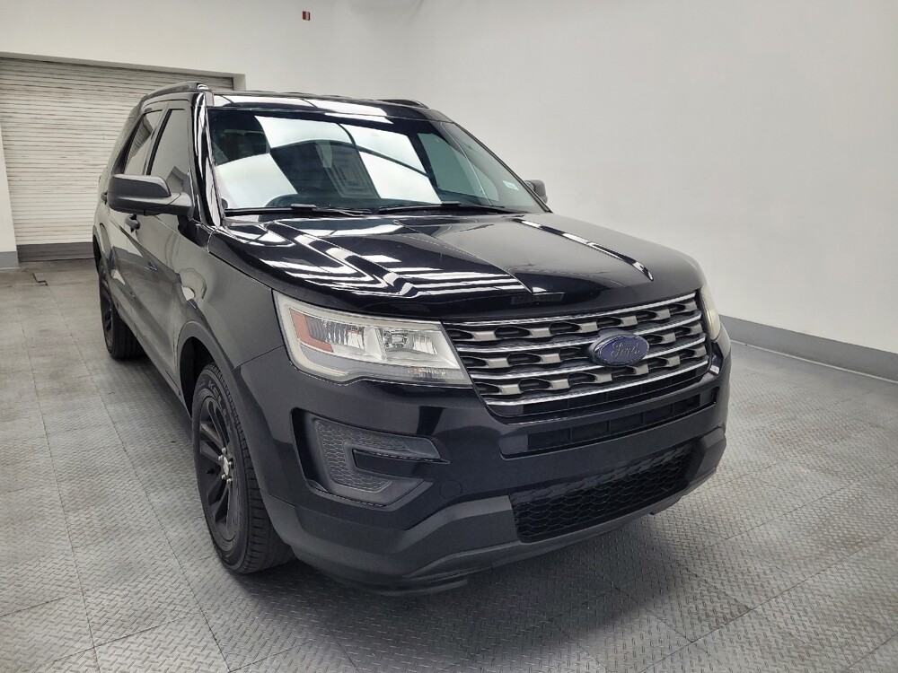 2016 Ford Explorer in Las Vegas, NV 89102 - 18138742 13