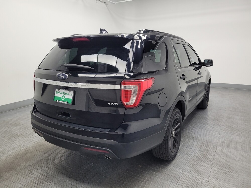 2016 Ford Explorer in Las Vegas, NV 89102 - 18138742 9