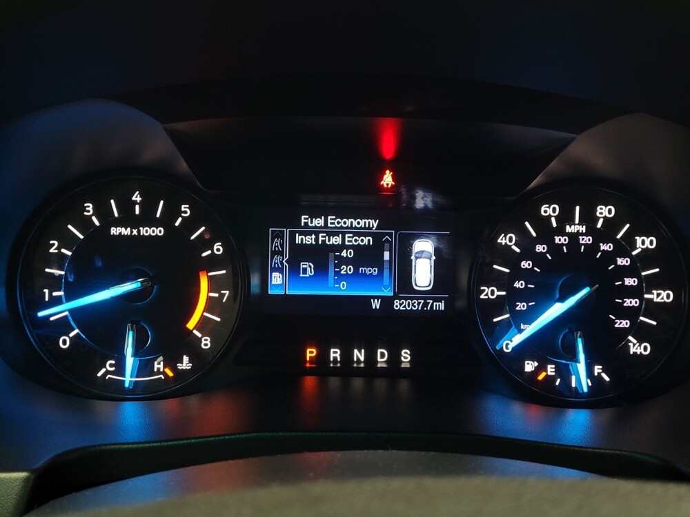 2016 Ford Explorer in Las Vegas, NV 89102 - 18138742 23
