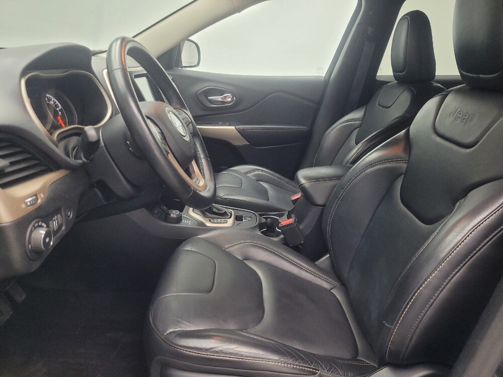 2018 Jeep Cherokee in Indianapolis, IN 46219 - 18138749 17