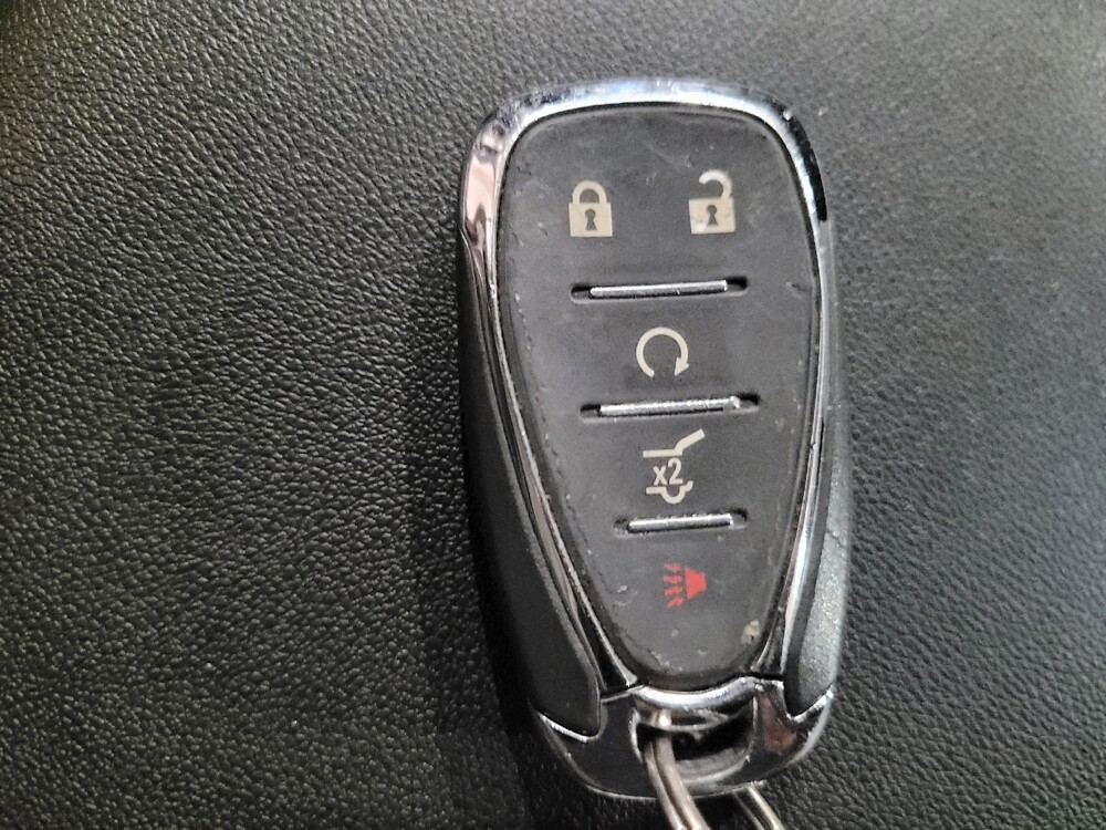 2018 Chevrolet Equinox in New Castle, DE 19720 - 18138751 32