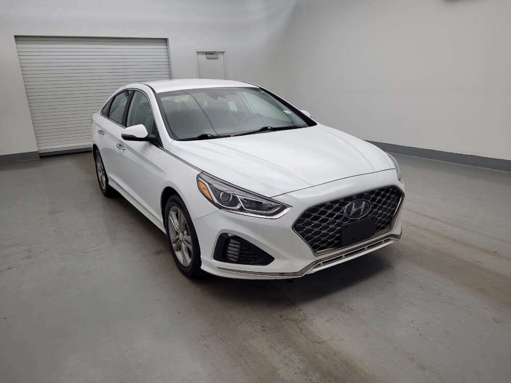 2018 Hyundai Sonata in Columbus, OH 43231 - 18138754 13