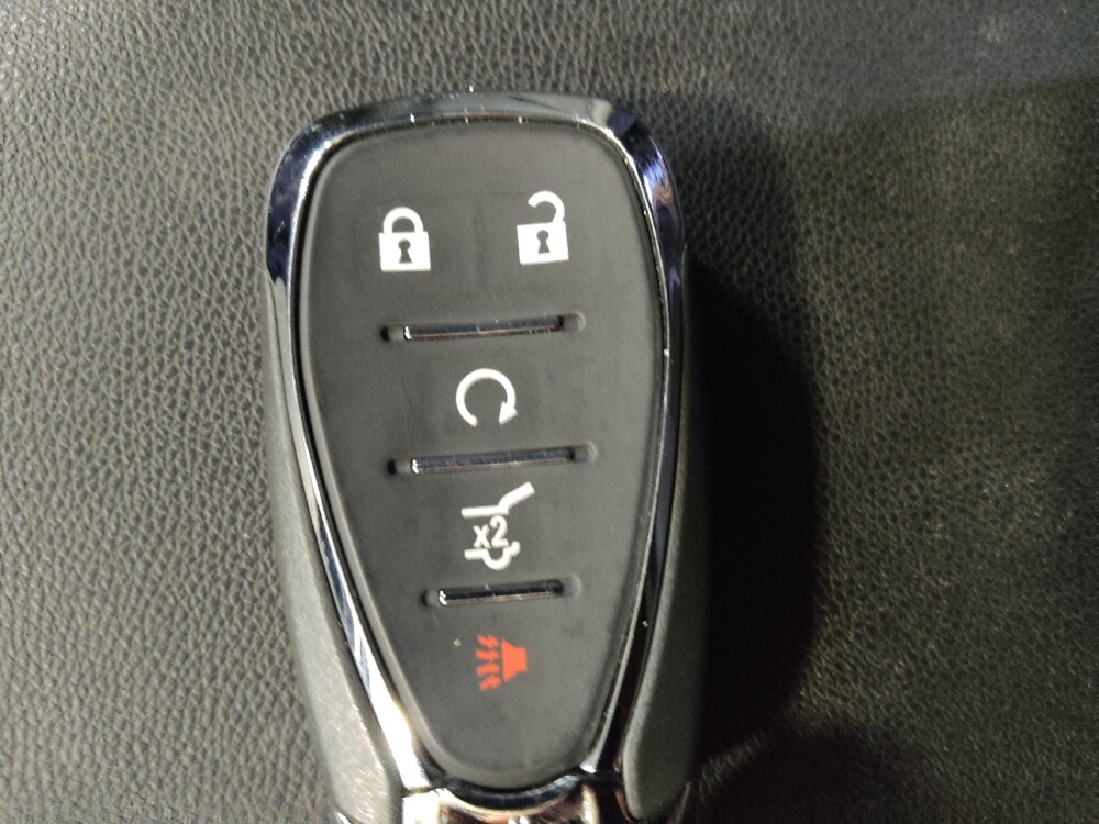 2020 Chevrolet Equinox in Arlington, TX 76011 - 18138777 32