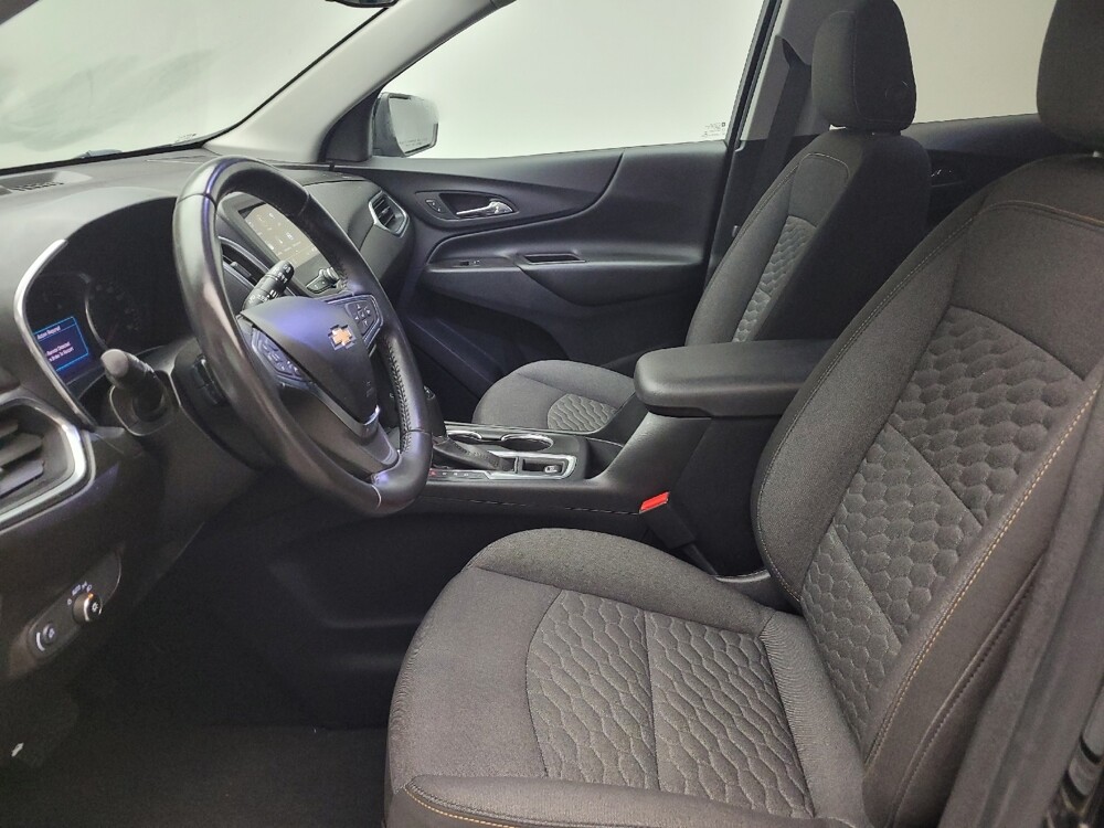 2019 Chevrolet Equinox in Taylor, MI 48180 - 18138780 17