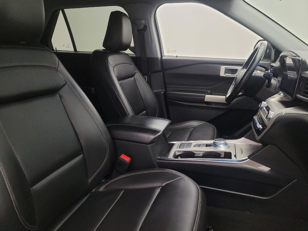 2022 Ford Explorer in Tucson, AZ 85705 - 18138790 21