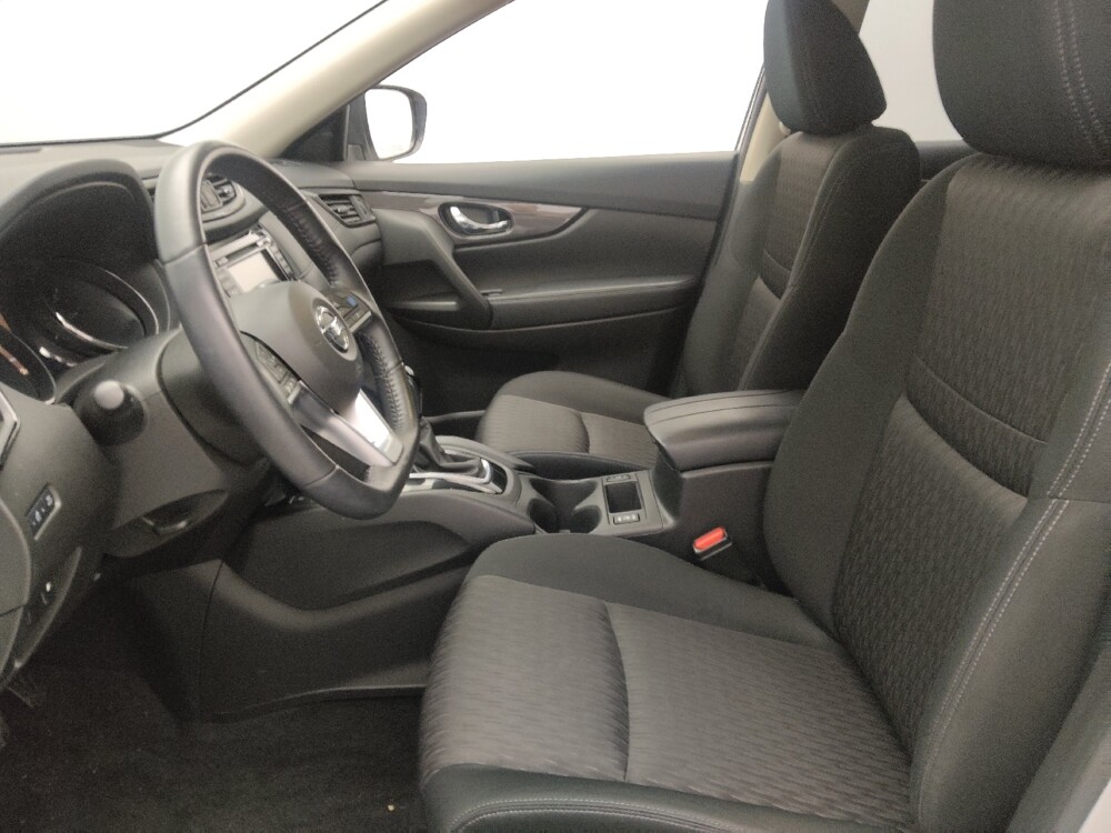 2019 Nissan Rogue in Gainesville, FL 32609 - 18138793 17