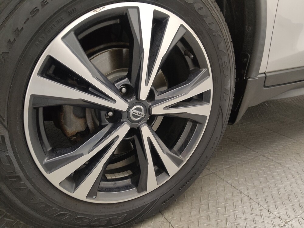 2019 Nissan Rogue in Gainesville, FL 32609 - 18138793 31