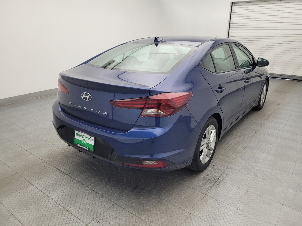 2020 Hyundai Elantra in Columbia, SC 29210 - 18138814 9