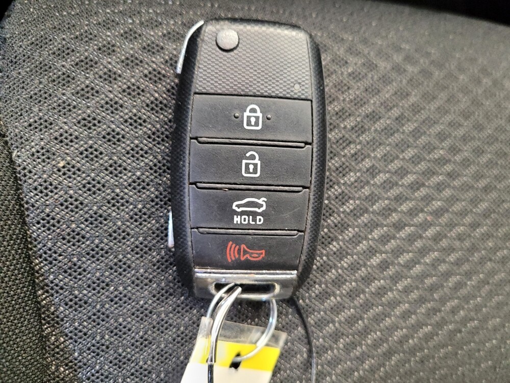 2018 Kia Optima in Columbus, OH 43231 - 18138822 32