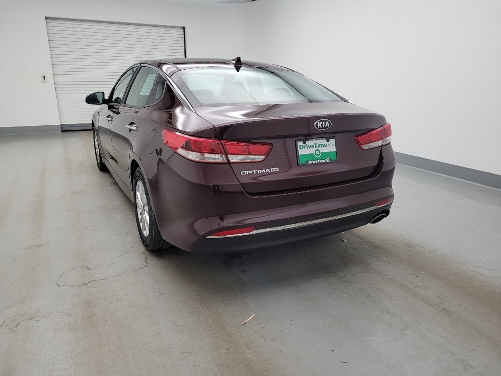 2018 Kia Optima in Columbus, OH 43231 - 18138822 6