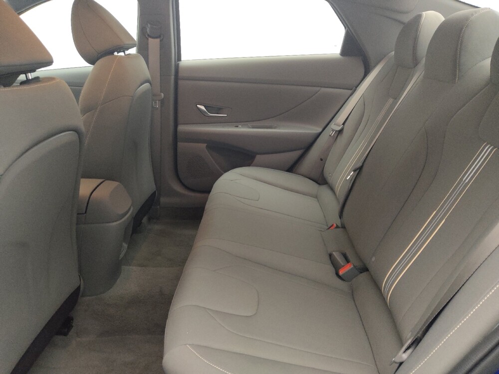 2025 Hyundai Elantra in Mobile, AL 36606 - 18138823 18
