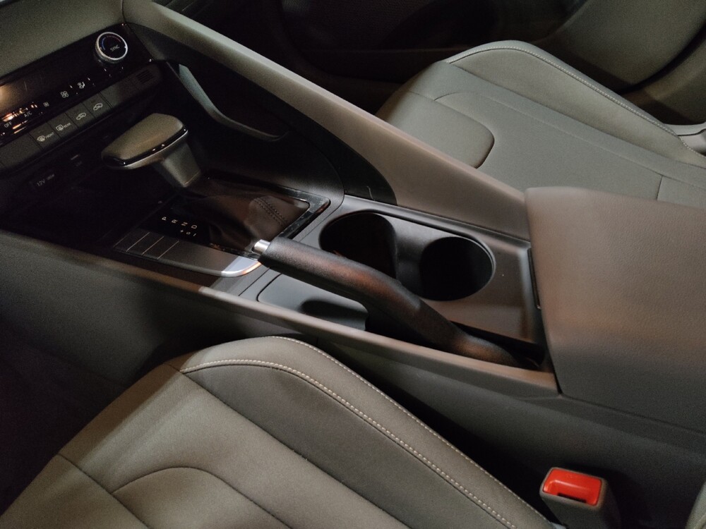 2025 Hyundai Elantra in Mobile, AL 36606 - 18138823 26