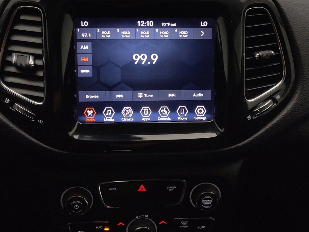 2019 Jeep Compass in St. Louis, MO 63136 - 18138826 25