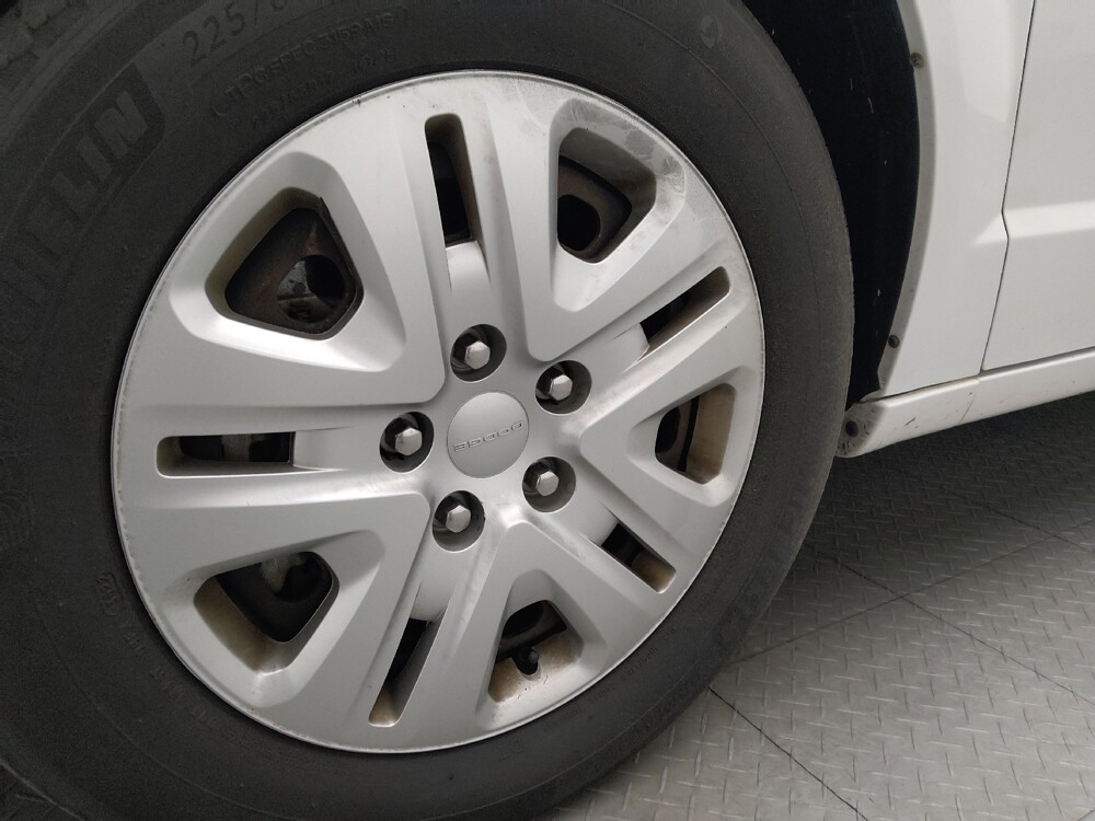 2019 Dodge Grand Caravan in Miami, FL 33157 - 18138827 31