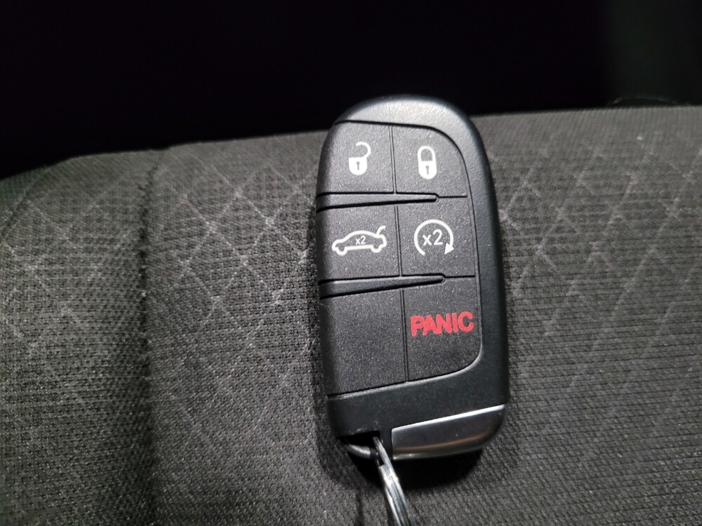 2019 Jeep Grand Cherokee in Laurel, MD 20724 - 18138833 32
