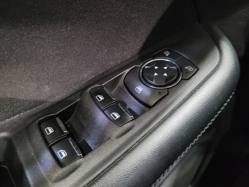2017 Ford Edge in New Castle, DE 19720 - 18138841 27