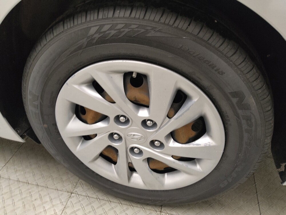 2018 Hyundai Elantra in Lombard, IL 60148 - 18138845 31