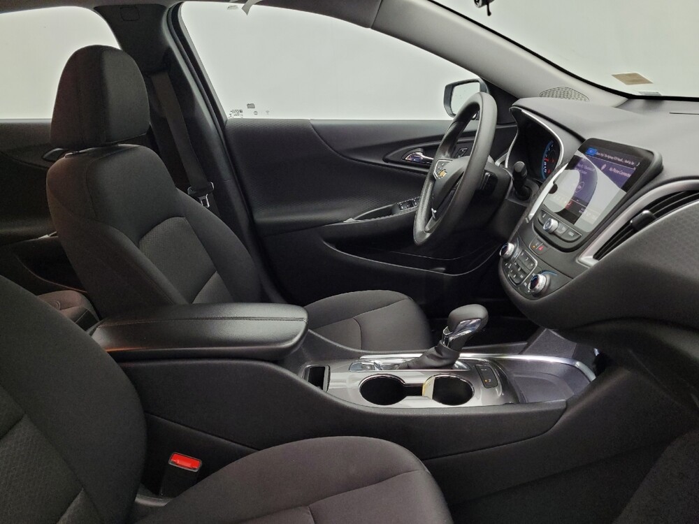 2025 Chevrolet Malibu in Greenville, SC 29607 - 18138854 21