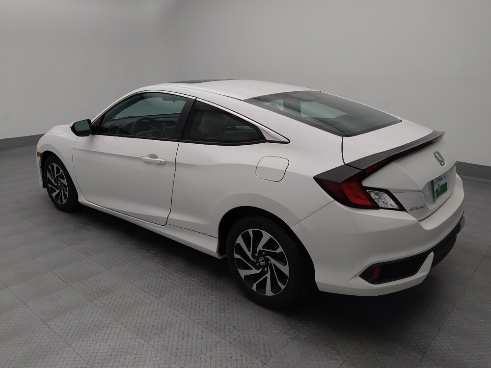 2017 Honda Civic in Independence, MO 64055 - 18138857 3