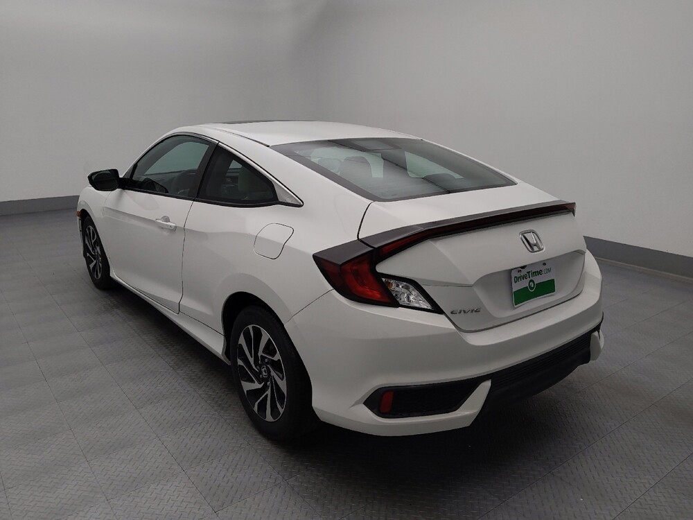 2017 Honda Civic in Independence, MO 64055 - 18138857 5