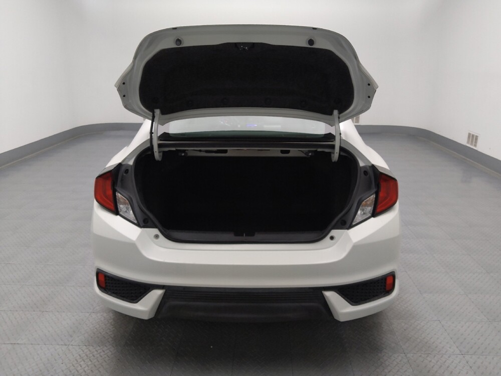 2017 Honda Civic in Independence, MO 64055 - 18138857 29