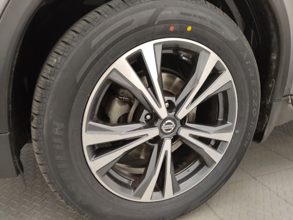 2018 Nissan Rogue in Gastonia, NC 28056 - 18138864 31