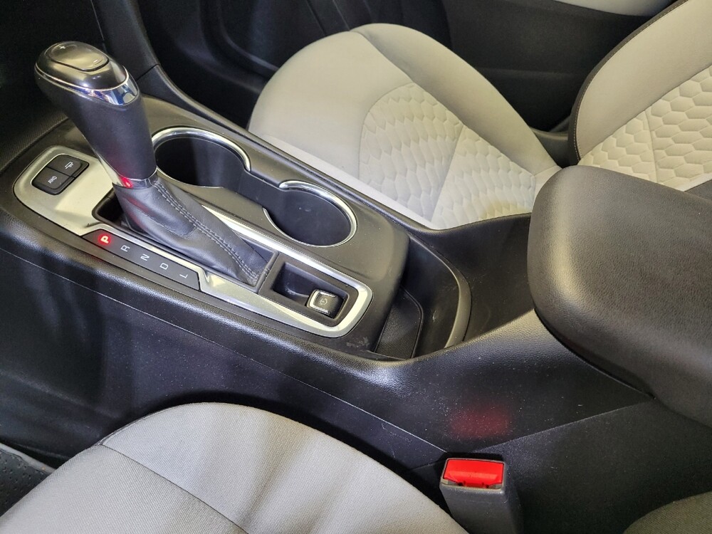 2018 Chevrolet Equinox in Fairfield, OH 45014 - 18138879 26