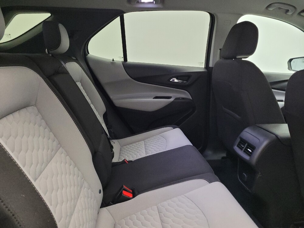 2018 Chevrolet Equinox in Fairfield, OH 45014 - 18138879 19