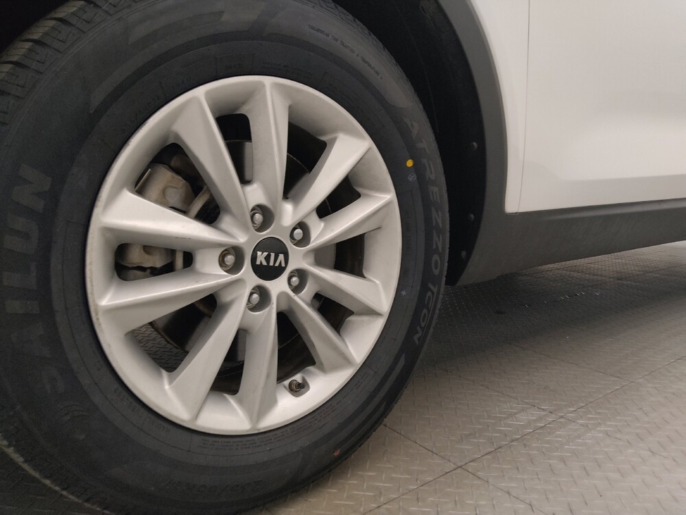 2019 Kia Sorento in Sanford, FL 32773 - 18138887 31