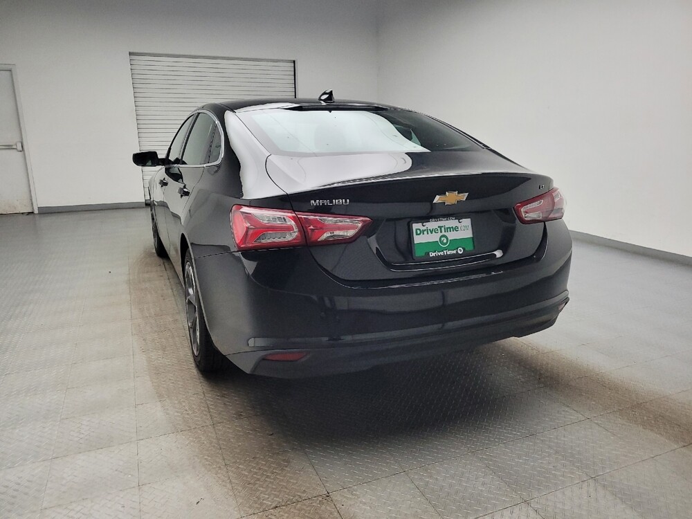2022 Chevrolet Malibu in Eastpointe, MI 48021 - 18138888 6