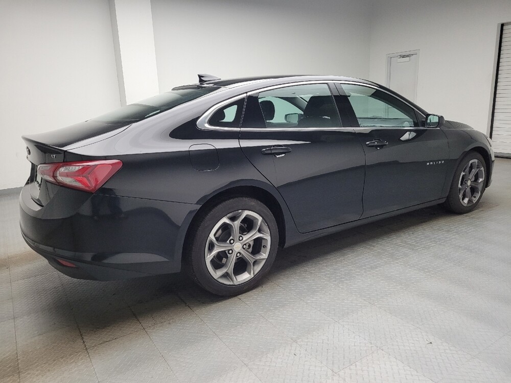 2022 Chevrolet Malibu in Eastpointe, MI 48021 - 18138888 10