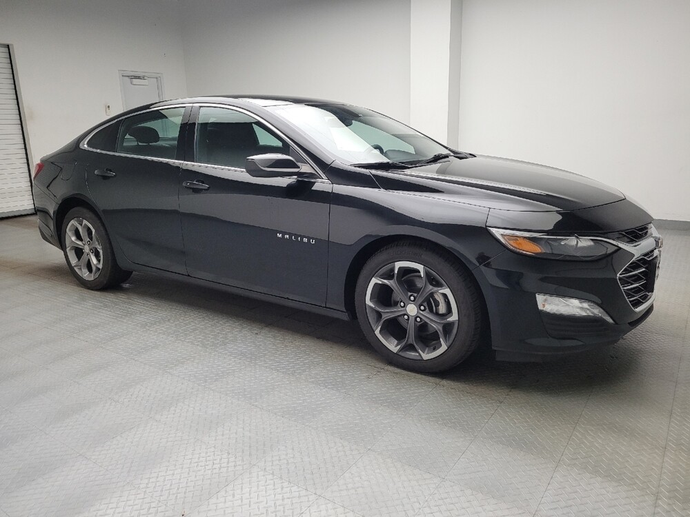 2022 Chevrolet Malibu in Eastpointe, MI 48021 - 18138888 11