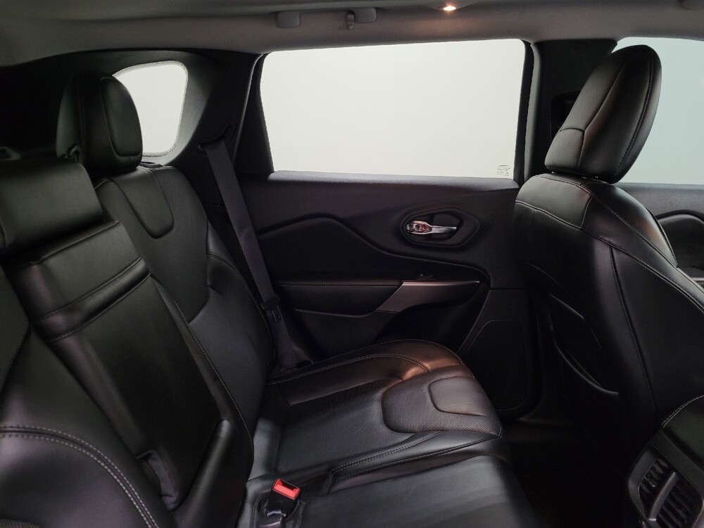 2019 Jeep Cherokee in Allentown, PA 18103 - 18138891 19