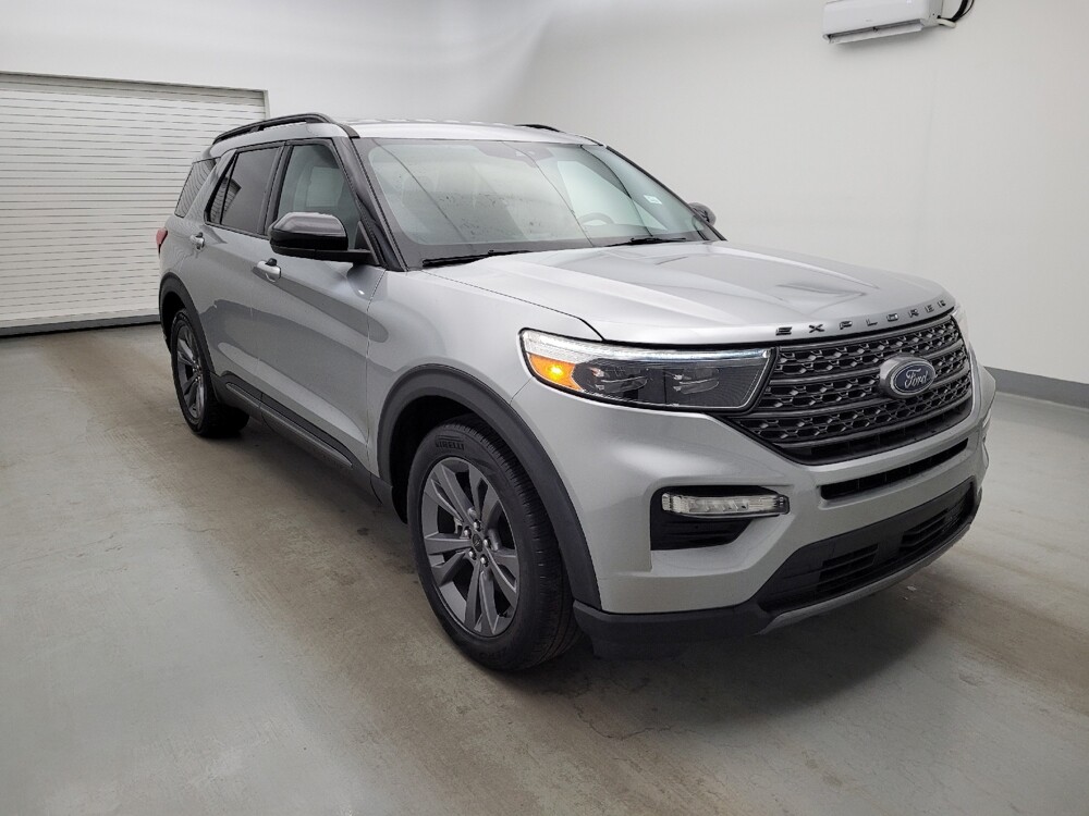 2022 Ford Explorer in Columbus, OH 43231 - 18138896 13