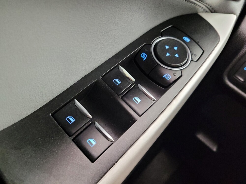 2022 Ford Explorer in Columbus, OH 43231 - 18138896 27