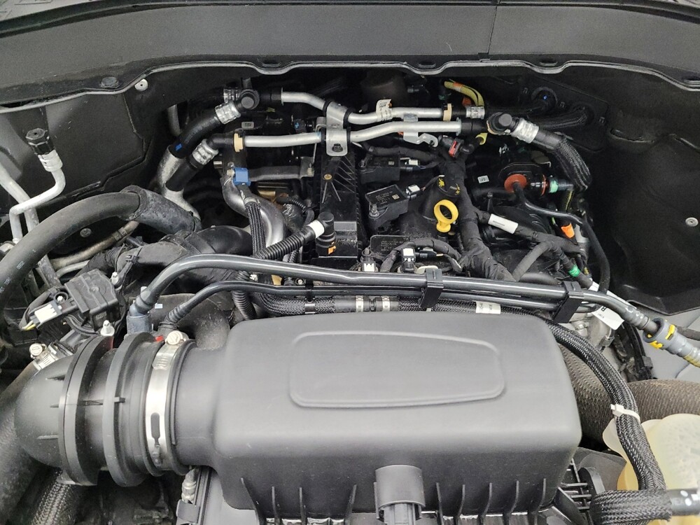 2022 Ford Explorer in Columbus, OH 43231 - 18138896 30